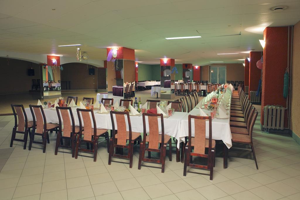 Rehe Hotel Tartu Eksteriør bilde